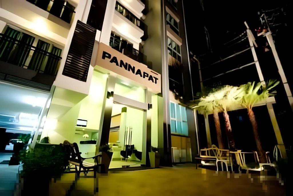 Pannapat Place Bangkok Bagian luar foto