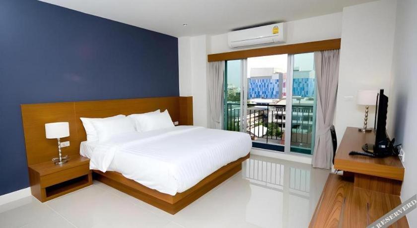 Pannapat Place Bangkok Bagian luar foto